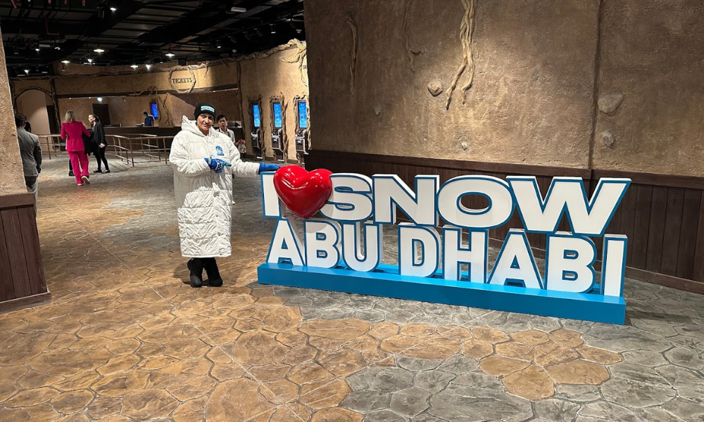 snow-abu-dhabi-2