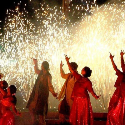 Let's celebrate Diwali in the big desert of Dubai